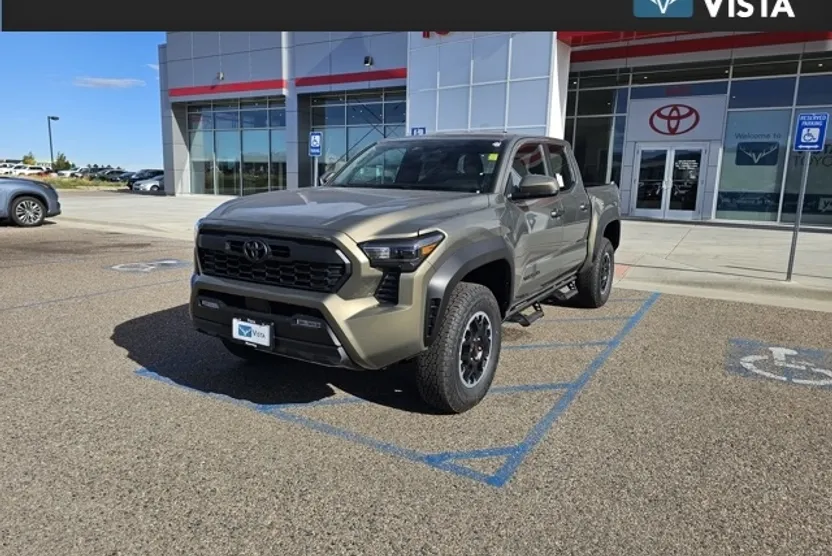 2025 Toyota Tacoma TRD Off-Road Double Cab photo 1