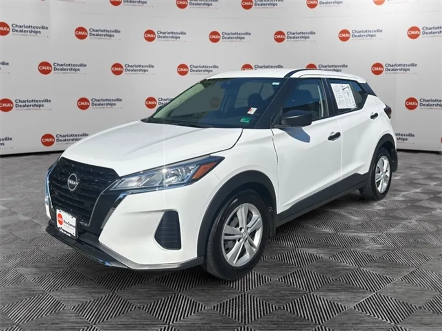 2024 Nissan Kicks S photo 1