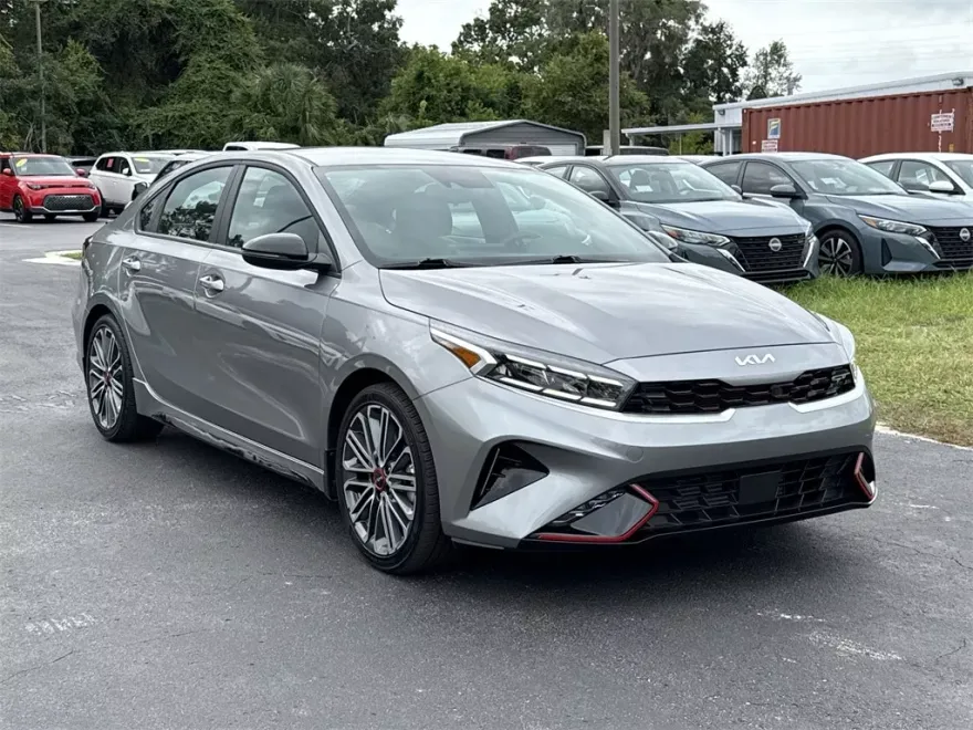 2024 Kia Forte GT photo 1