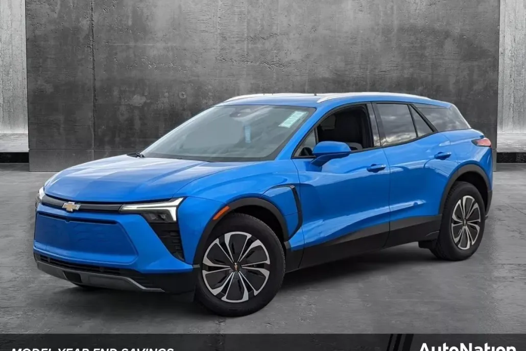 2024 Chevrolet Blazer EV photo 1