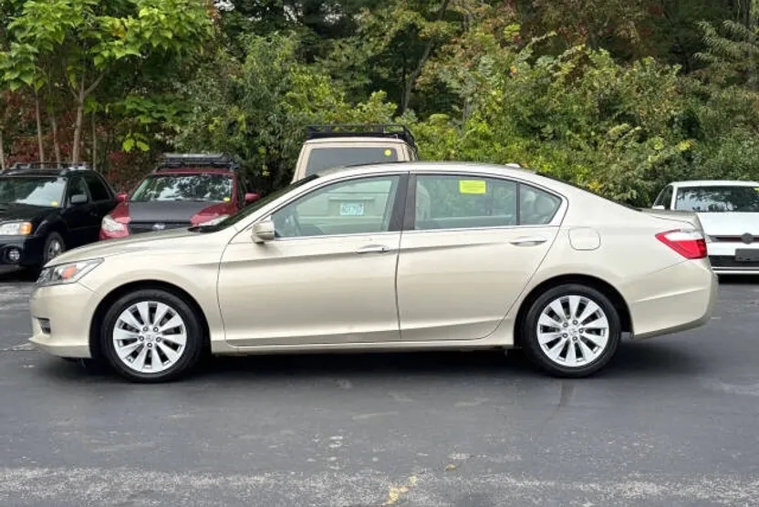 2013 Honda Accord EX-L photo 1