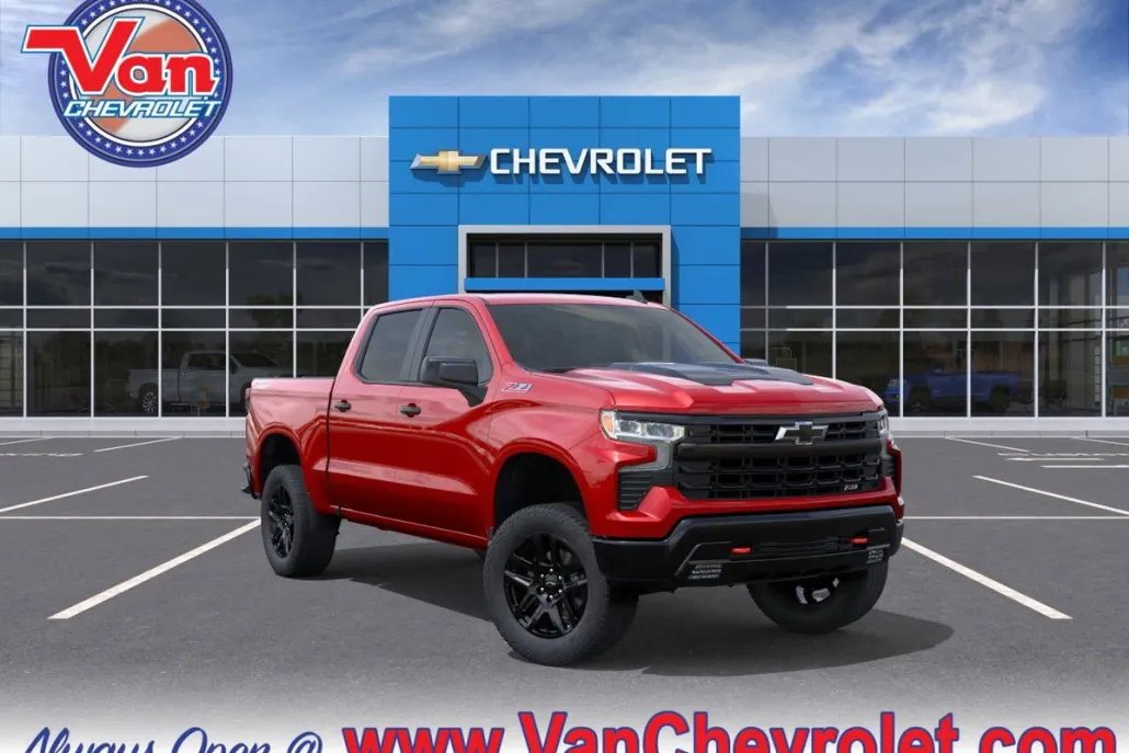 2026 Chevrolet Silverado Trail Boss LT photo 1