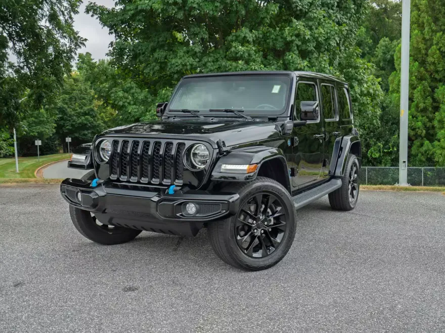2021 Jeep Wrangler 4xe Unlimited Sahara High Altitude photo 1