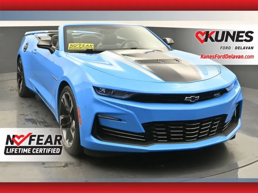 2023 Chevrolet Camaro 2SS photo 1