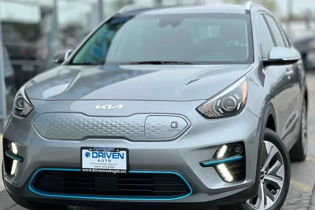 2022 Kia Niro EV EX photo 1