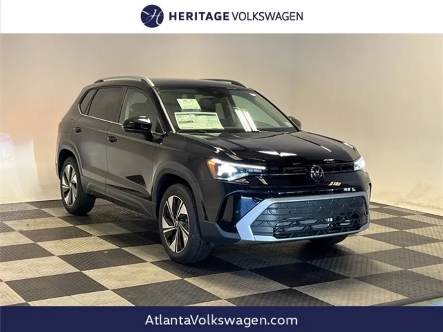 2025 Volkswagen Taos SE photo 1