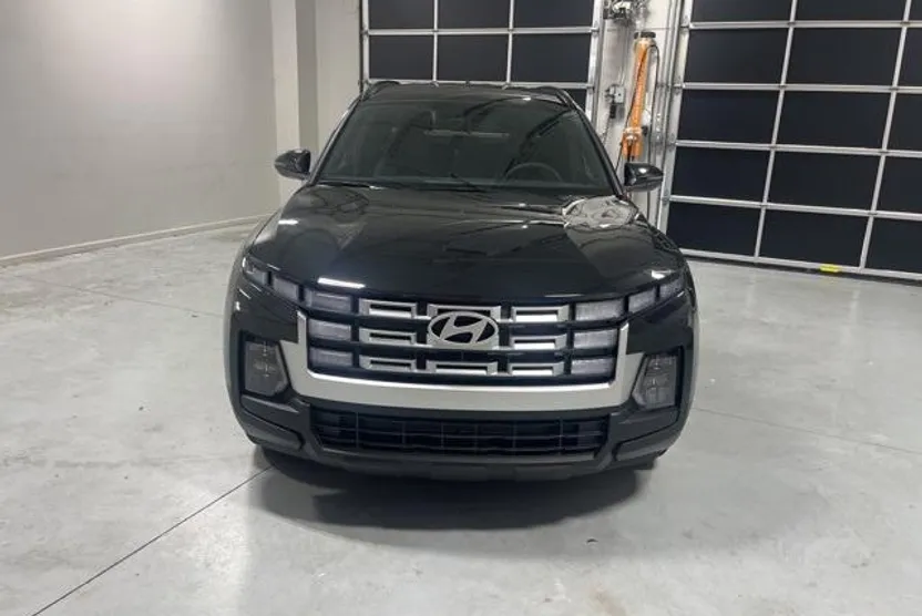 2025 Hyundai Santa Cruz SEL photo 1