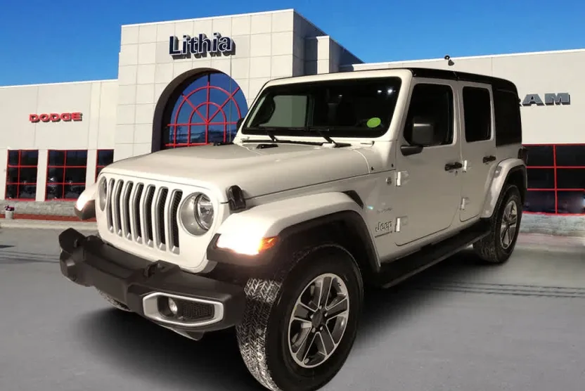 2023 Jeep Wrangler Sahara photo 1