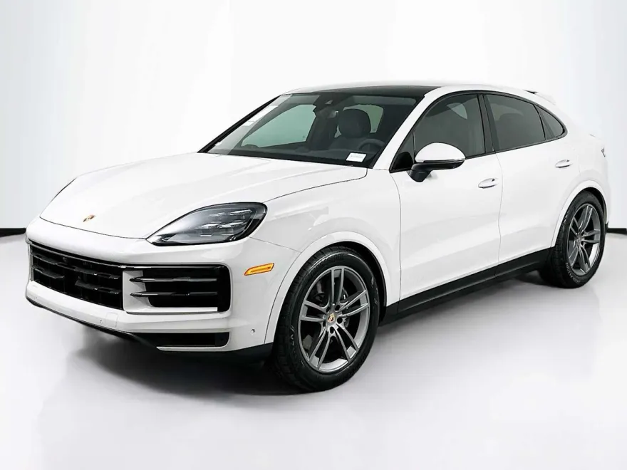 2025 Porsche Cayenne photo 1