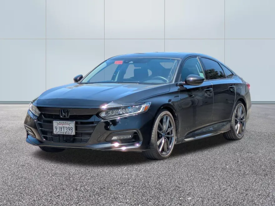 2018 Honda Accord Touring 2.0T photo 1