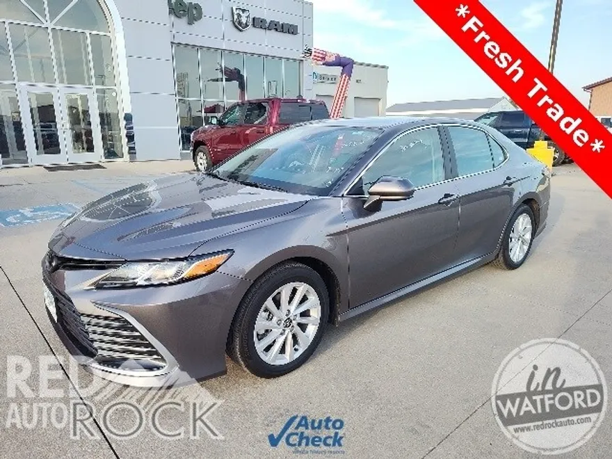 2024 Toyota Camry LE photo 1