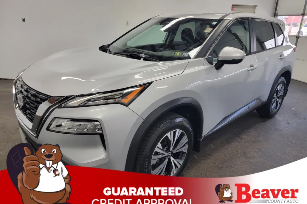 2022 Nissan Rogue SV photo 1