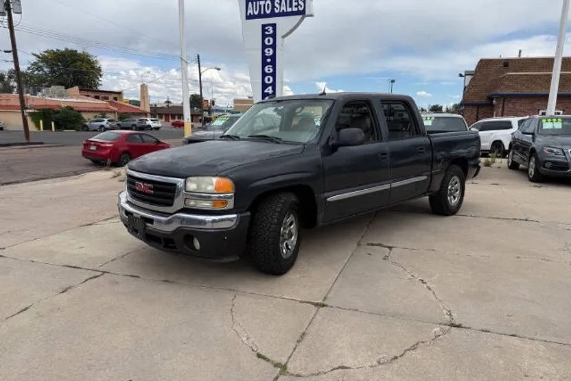 2005 Gmc Sierra 1500 SLT photo 1