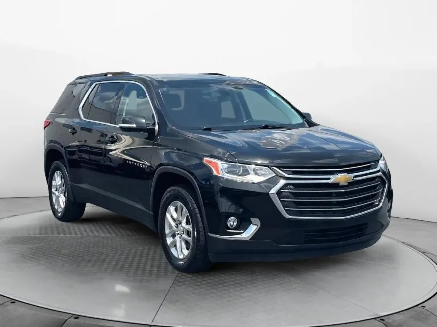 2019 Chevrolet Traverse Cloth 1LT photo 1