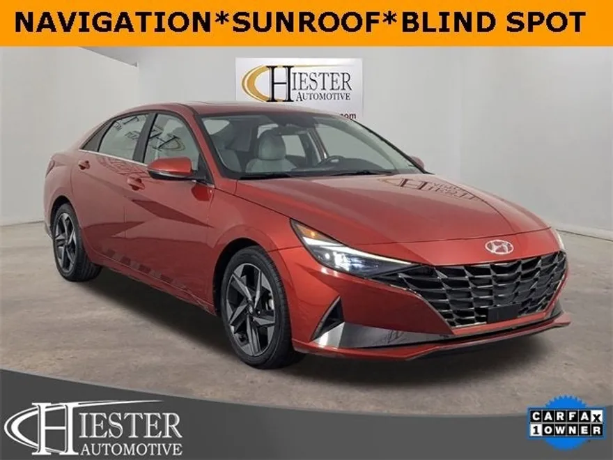 2022 Hyundai Elantra Limited photo 1