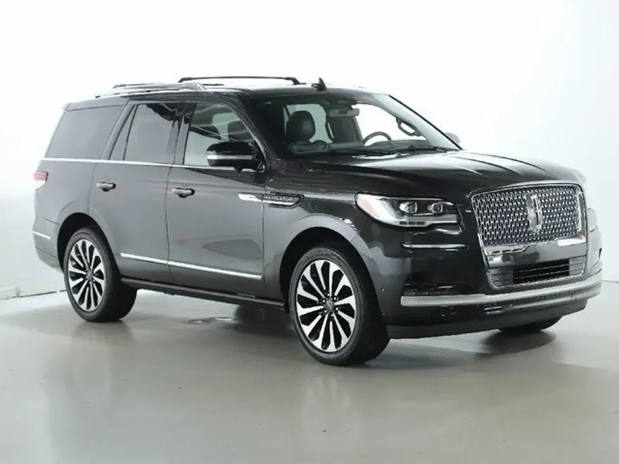 2023 Lincoln Navigator Reserve photo 1