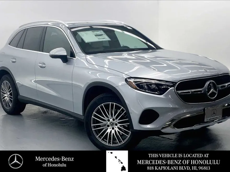 2026 Mercedes Benz GLC 300 photo 1