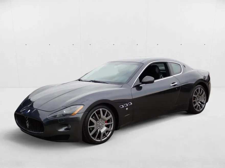 2008 Maserati Granturismo photo 1