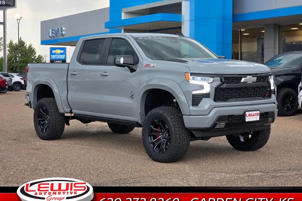 2025 Chevrolet Silverado 1500 RST photo 1