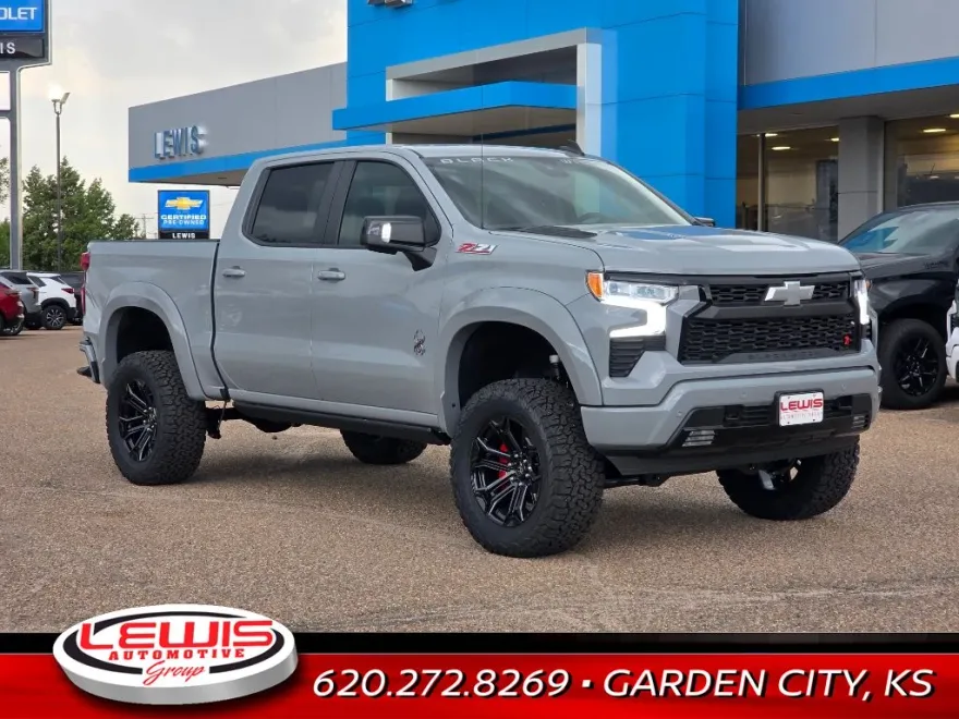 2025 Chevrolet Silverado 1500 RST photo 1