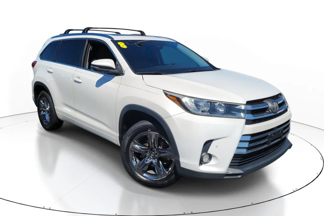 2018 Toyota Highlander Limited photo 1