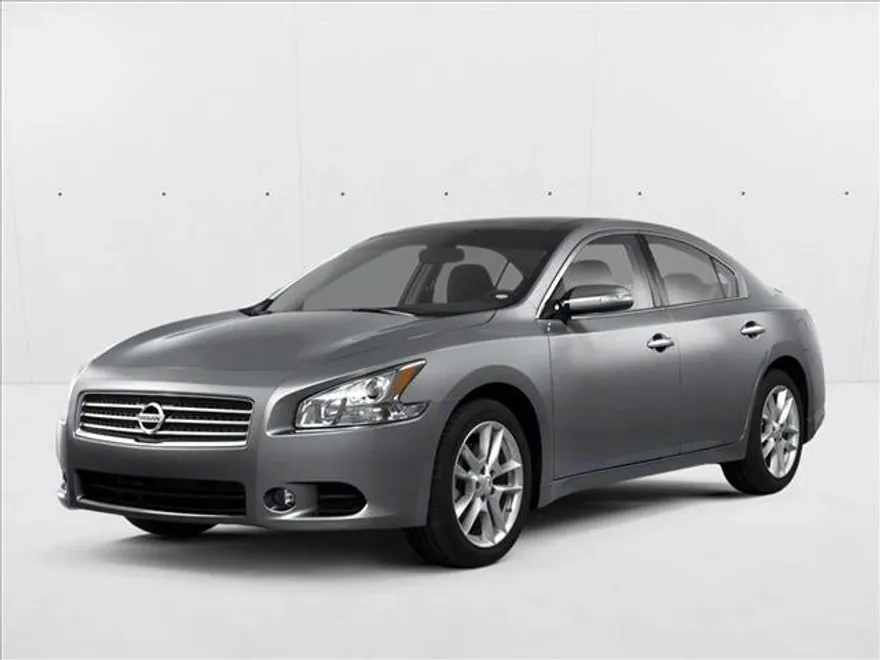 2010 Nissan Maxima SV Premium photo 1