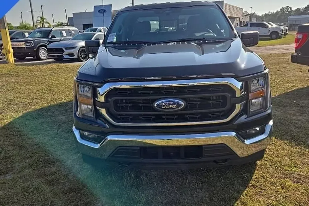 2023 Ford F-150 XLT photo 1