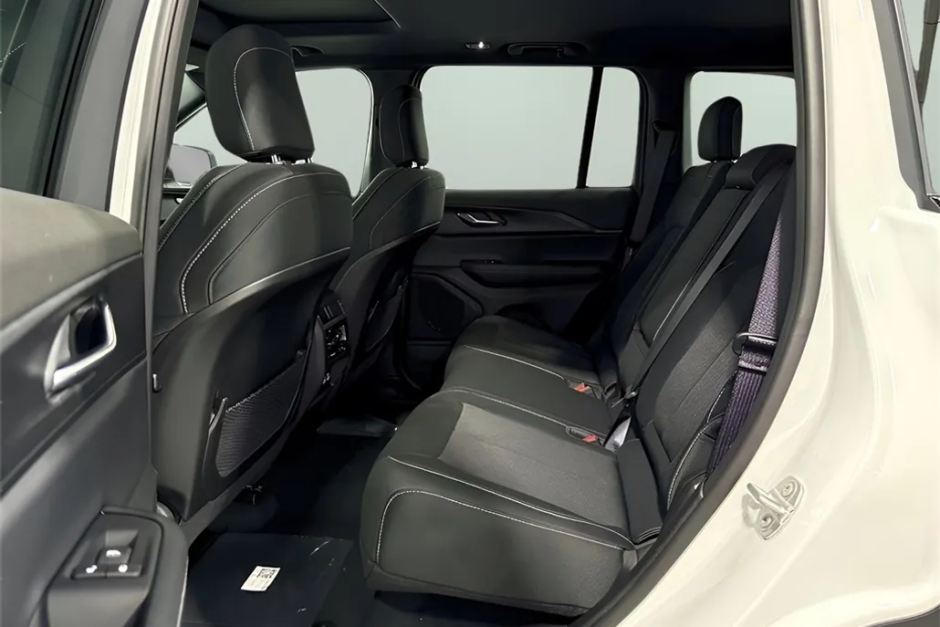 2025 Jeep Grand Cherokee Laredo X photo 1