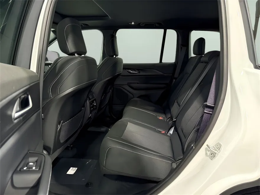 2025 Jeep Grand Cherokee Laredo X photo 1