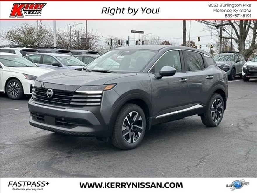 2025 Nissan Kicks SV photo 1