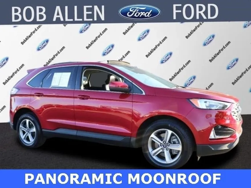 2022 Ford Edge SEL photo 1