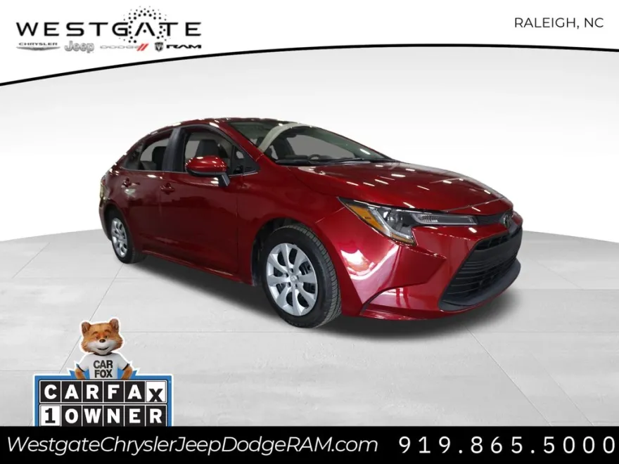 2024 Toyota Corolla LE photo 1