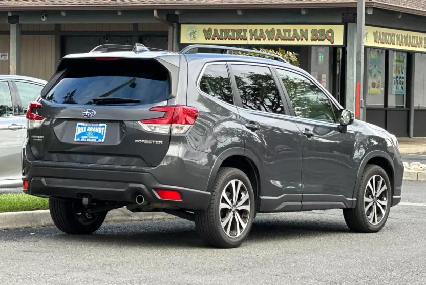 2020 Subaru Forester Limited photo 1