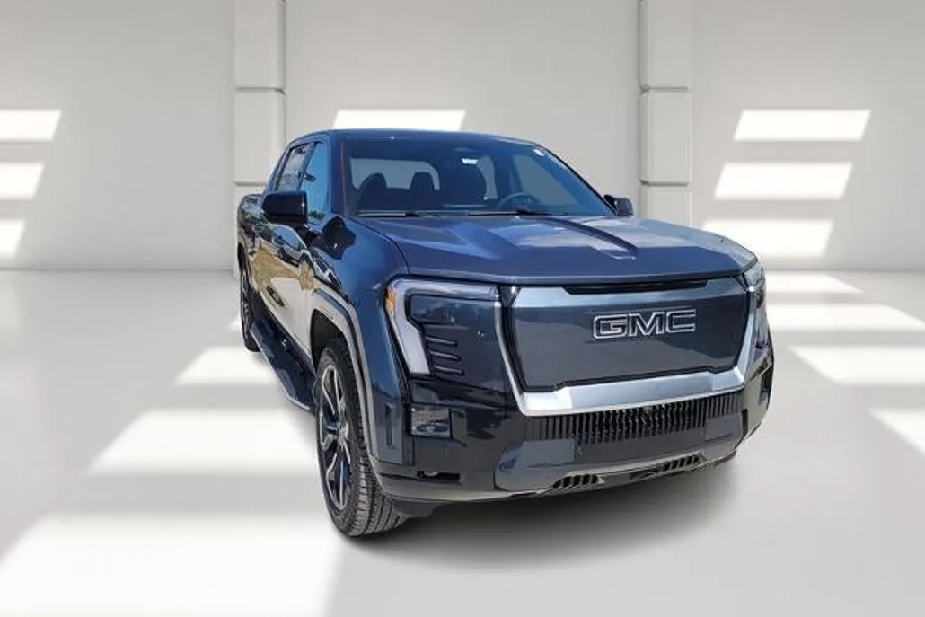2025 Gmc Sierra EV Denali photo 1