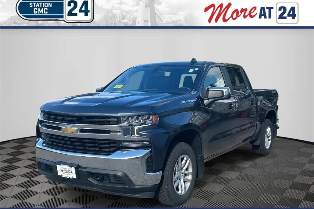 2021 Chevrolet Silverado 1500 LT photo 1