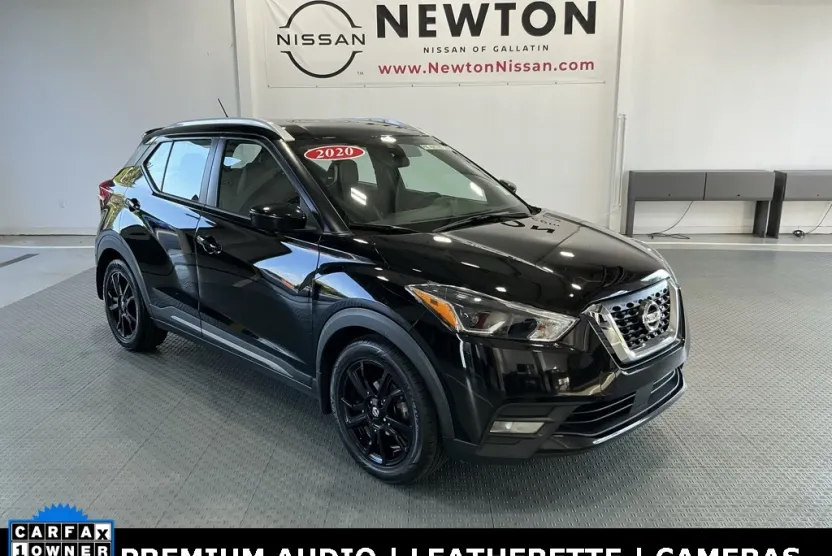 2020 Nissan Kicks SR photo 1