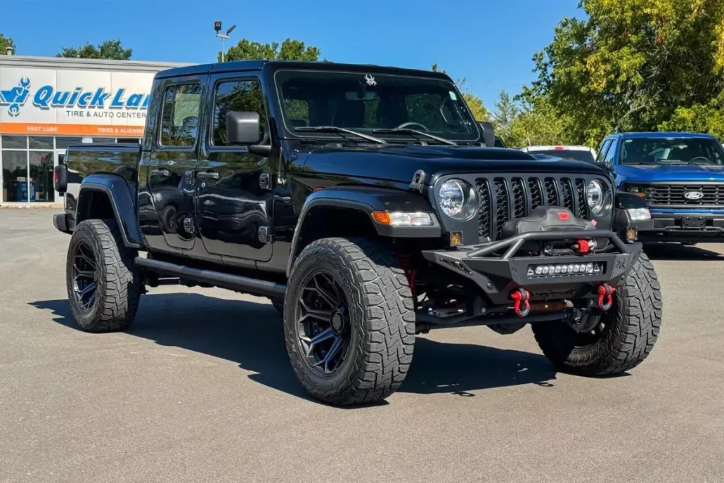 2021 Jeep Gladiator Overland photo 1