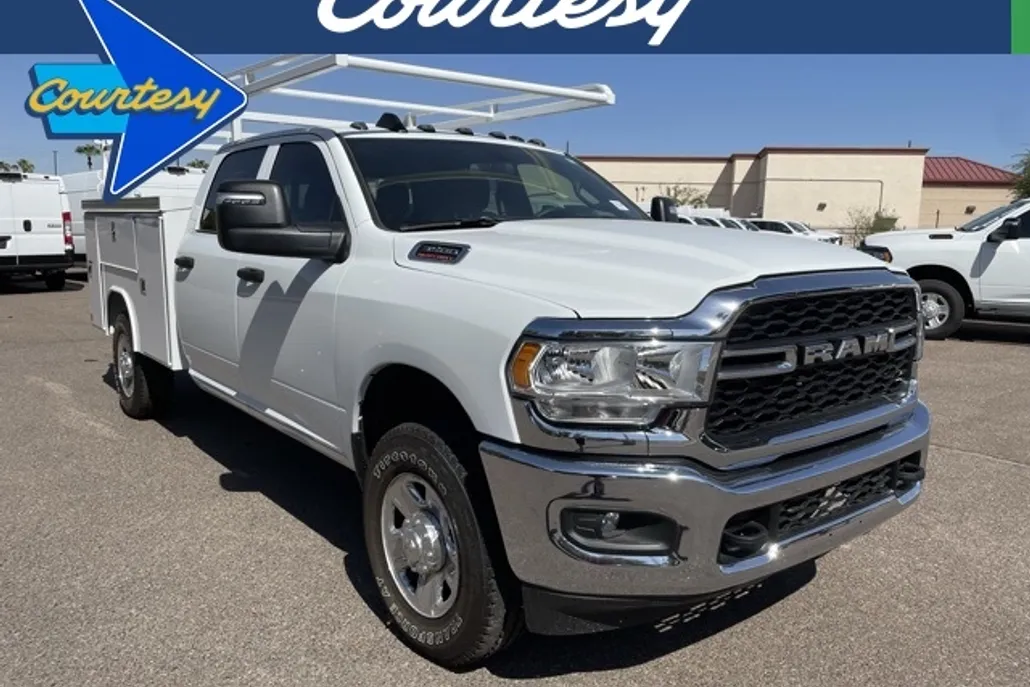2024 Ram 3500 Tradesman photo 1
