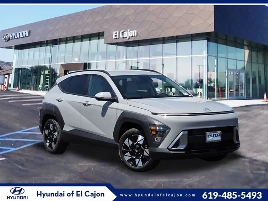 2025 Hyundai Kona SEL photo 1