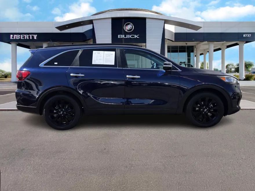 2019 Kia Sorento S V6 photo 1