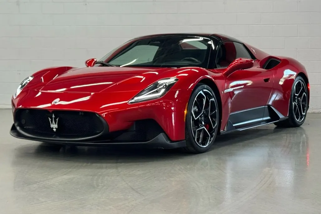 2023 Maserati MC20 Base Cielo photo 1