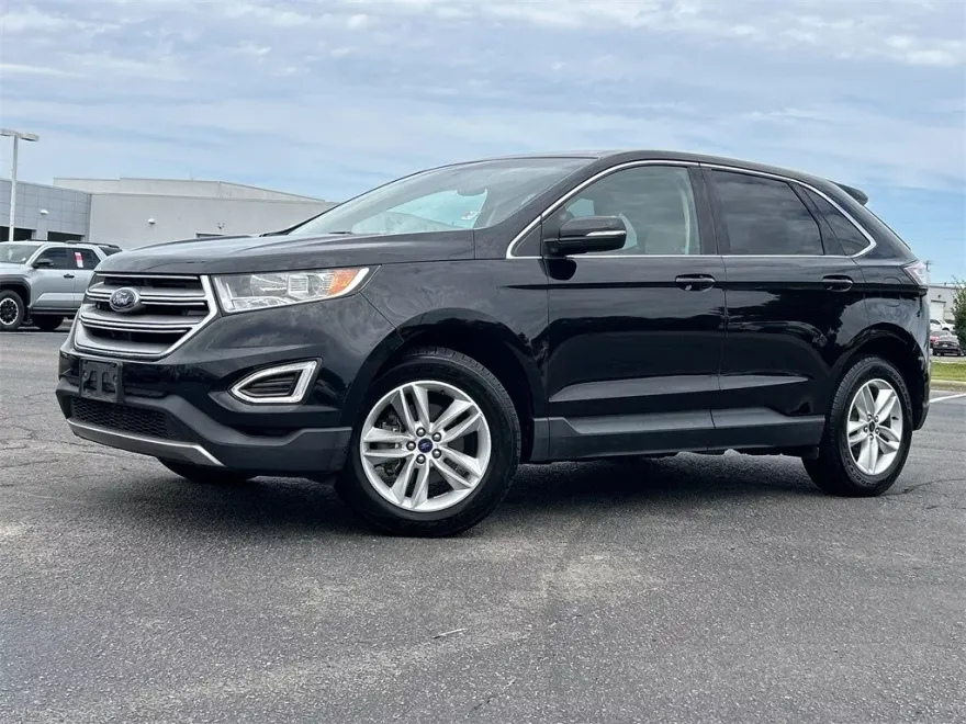 2016 Ford Edge SEL photo 1