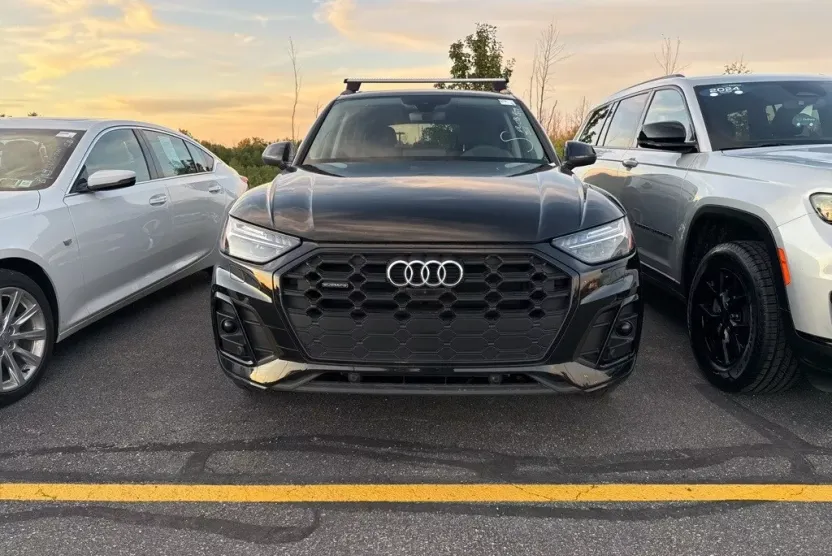 2023 Audi Q5 Prestige 45 TFSI S line Premium photo 1
