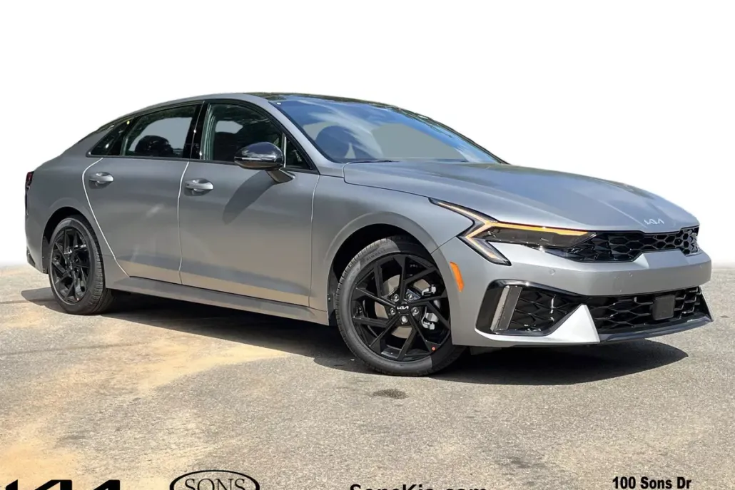 2026 Kia K5 GT-Line photo 1