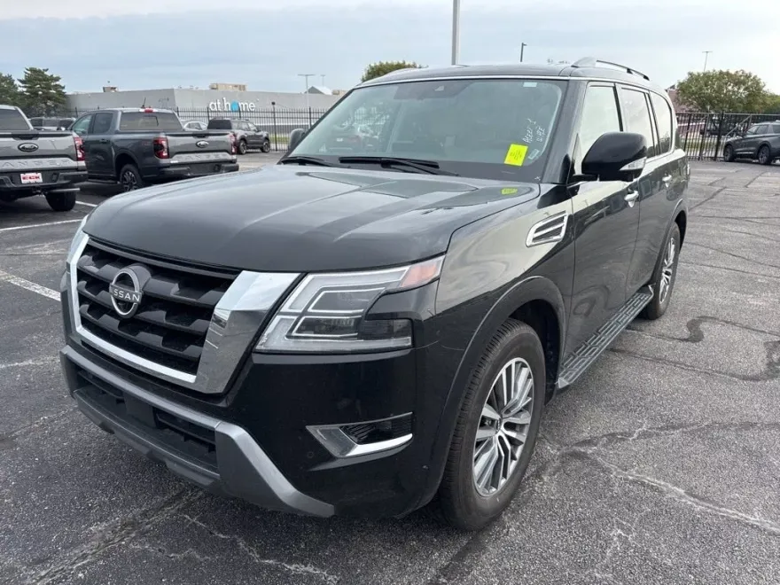2023 Nissan Armada SL photo 1