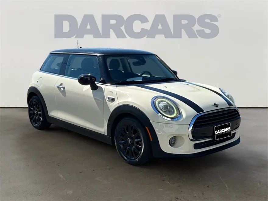 2020 Mini Cooper 2 Door Hardtop Signature photo 1