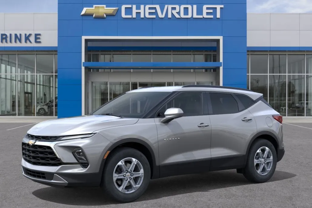2025 Chevrolet Blazer 2LT photo 1
