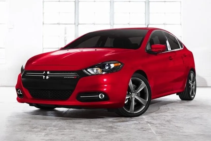 2013 Dodge Dart SE Aero photo 1