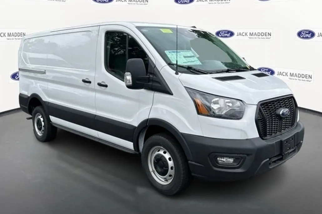 2024 Ford Transit Cargo photo 1