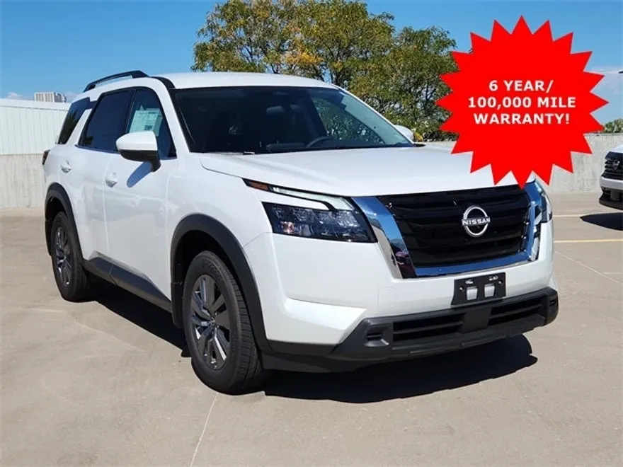 2025 Nissan Pathfinder SV photo 1